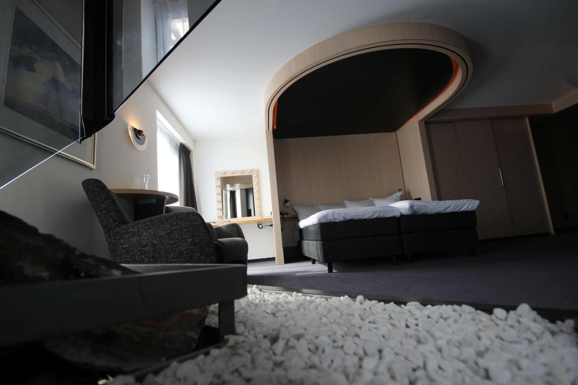 Hotel Iselmar Lemmer Extérieur photo